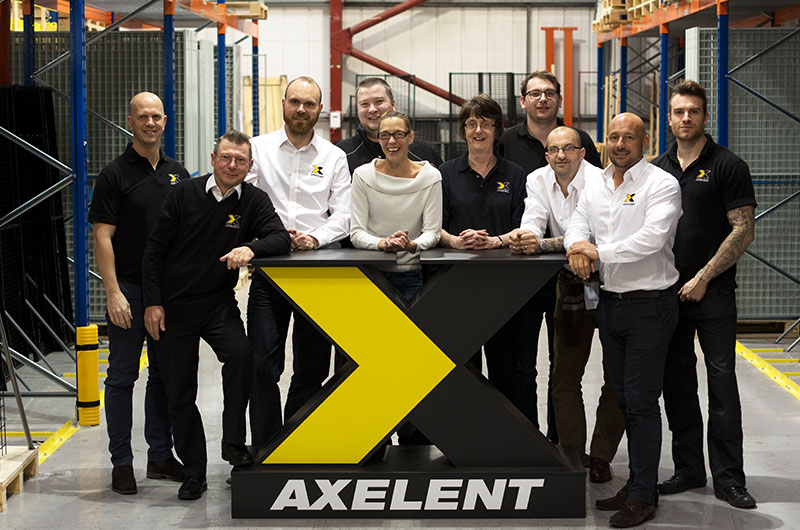 Axelent-Ltd-team.jpg)