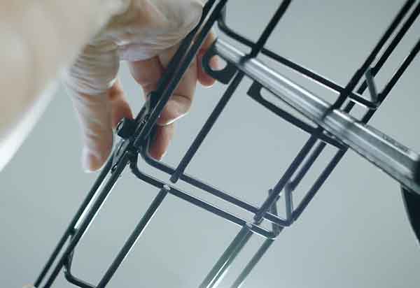 Vereinfachen Sie die Montage mit den Axelent Kabelbahnen für den Maschinenschutz 